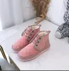 Australische schoenen laarzen Satin Boot Designer Australi￫ Classic Mini Fluff Bailey Bow Uggity Tall Knop Kraag Korte Winter Snow Furry Women