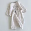 Clothing Sets Spring Summer Baby Cotton Linen Clothes Boys And Girls T Shirt Pants 2pcs Cute Cartoon Little Duck born Outfits 221007