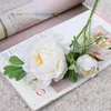 Fleurs décoratives branche de pivoine avec fausses feuilles vertes cadeaux pour femmes soie artificielle décor de chambre Indie Flores Artificiales