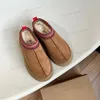 Australien Kvinna sn￶st￶vel designer l￤der lata p￤ls st￶vlar tjocka botten vinterplattformar tofflor svart maroon tasman skor slip-on varm ankel taille etniska st￶vlar