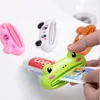 UPS Leuke keukenaccessoires badkamer multifunctionele tool cartoon tandpasta squeezer gadget nuttige huisgereedschap badkamer badkamer