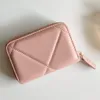 Luxury Femmes Portefeuille Zipper Génétique en cuir Poursier de créateur de créateur Couverture de crédit Capte courte du support de carte de mouton Feme