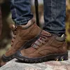 Bottes de haute qualité en plein air hommes chaussures en cuir véritable randonnée chaussures hommes à la main antidérapant chaud bottes d'hiver pour hommes bottes de neige d'hiver 221007