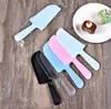 Couteau en plastique coupe-gâteau avec outils à gâteaux dentelés couteaux jetables emballés individuellement accessoires de cuisson de cuisine bricolage SN4947
