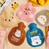 Creative cute peluche Heat Water-Bag Cartoon en forme de sac d'eau chaude en peluche portable injection d'eau étudiant Hand-Warmer T9I002109