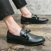 Vintage gamla Oxford-skor pekade t￥ stans snidade fransar en stigbrunt herr mode formella casual skor stora storlekar38-47
