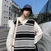 セーターストライプベストメンファッションレトロカジュアルVネックストリートウェア韓国のルーズプルオーバーS衣服