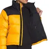 Piumino classico di design Piumino invernale da uomo Parka Capispalla nero Giacca a vento Cappotto spesso maschile caldo con ricamo