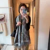 Stylish Women Wool Scarf Luxury Scarves Designer Full Letter Printed Soft Touch Warm Wraps with Tags Autumn Winter Long Shawl Pink 180 and 60cm
