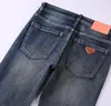 Jeans pour hommes de créateurs de luxe Pantalons légers pour hommes Bleu Solide Taille 28-38 Pantalons minces décontractés à carreaux Pantalon régulier Dernière mode Slim-leg Moto Biker IT7Q