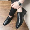 Scarpe vegane oxford scarpe a punta da uomo stringate alla moda scarpe casual formali varie taglie 38-47