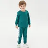 Clothing Sets top and Baby Boy Girls Clothes 2PCS Outfits Fleece Hooded Tops Pants Tracksuit Sports 221007