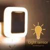 Luci notturne Plug-in Sensore di movimento/luce/suono Illuminazione a LED Mini EU US Plug Lamp per bambini Kid Living Room Bedroom