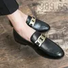 Luxury Brogue Oxford Shoes Pointed Toe Leather Shoes broderad Rhinestone Tassel Metal Buckle Vegan High End Men's Fashion Formell Casual Shoes Flera storlekar