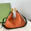 New Crescent Bag Retro Crossbody Half Moon Bags Women Handbags Shoulder Croissant Bags Clutch Purse Old Flower Canvas Leather Adjustable Red Green Strap