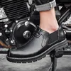 Отсуть обувь прибытие ретро -булочка дизайна Men Classic Business Formal Locted Toe Leather Shoes Oxford Wed 221007