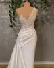 Satin sjöjungfru pärlor aftonklänningar prom klänning elegant sexig en axel pärlstav special ocn mantel de mariee