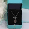 Love Designers Collier Luxury Womens Pendant Colliers Fashion Silver Jewelry LADE STYLE CHAMPLE PULALY