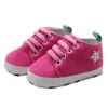 First Walkers Cute Baby Boys Girls Scarpe solide incrociate Stampa per bambini Scarpe da ginnastica antiscivolo con suola morbida Camminatore casual