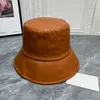 Chapéus de balde de couro para homem designer feminino Fisher Hat Fashion Boater Bap masculino de inverno marrom