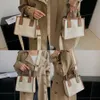 디자이너 캐주얼 여성용 캔버스 숄더백 단색 핸드백 2024 새로운 한국 간단한 여성 크로스 바디 백 패션 휴대용 작은 토트 백