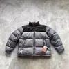 2022 Nouveaux hommes et femmes Down Jacket Parker Manteau Designer de mode Marque Designer d'hiver Brown Puffer à capuche épaisse pour les vêtements d'extérieur Winters