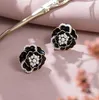 Moda basit inci camellia stud küpeler nisan doğum taşları