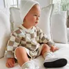 Rompers Spring Baby Clothes Girls Boys Romper Autumn Long Sleeve Girl Knit Dambord Jumpsuit J220922