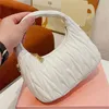 Miu Wander Matelasse Nappa Leather Mini Hobo Bags Сумка через плечо Подлинная дизайнерская роскошная сумка через плечо Женский кошелек Кристалл Cloque Chain Crossbody Кошельки