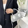 Borse da sera Designer di lusso Borsa morbida con manico superiore Borsa a clessidra in paglia Borsa a tracolla in pelle di marca da ragazza Borsa piccola da donna