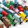 Emily Wood Train Magnetic Wooden Trains Model Car Toy compatível com a marca Brio Rastreia Locomotivas Railway Toys for Child