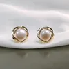 Stud -oorbellen Ja100024 Freshwater Pearl Studs Fashion Small and Cold Wind Design voor vrouwen