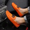2022 New Lefong Shoes Men Shoes Pu Solid Color Fashion Fashion Light Moving Daily Driving Shoes AD339