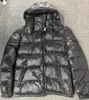 Мужские черные пуховые куртки вниз по одежде для одежды Parkas.