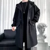 Trenchcoats för män Kappa Herrmode Överrock Casual Slim Fit Solid Lång Herr Vindjacka Ytterkläder Homme 221007