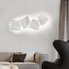 Lampa ścienna kreatywne lampy artystyczne Proces rysowania drutu aluminiowego LED Light Light i salon w tle sypialnia Wystawa klatki schodowej