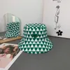 Mulheres moda designer balde chapéus outono inverno algodão triângulo carta gorro casal esportes ao ar livre xadrez bonnet4560911