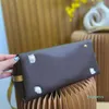 Handtasche, Geldbörse, Tragetasche, Achselhöhlentasche, Umhängetaschen, modisches genarbtes Leder, alte Blumen, verstellbarer Schultergurt, interner Reißverschluss, String, Damen-Tragetasche