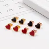 Mesdames qualité Designer forme de coeur boucles d'oreilles amour en acier inoxydable noir et rouge boucle d'oreille oreille titane acier anneau pour les femmes