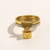 Lyxpar enkla sp￤nne k￤rleksring guld rostfritt st￥l inlagd zirkonh￤nge ring mode kvinnor charm br￶llop smycken kvinnor fest g￥va zg1135