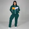 Survêtements 3XL 4XL 5XL vente en gros 2022 automne grande taille femmes vêtements 2 deux pièces ensemble dames sport à la mode manteau et pantalon costume femme vêtements de sport