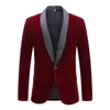 Ternos masculinos Vinho Velvo vermelho Tuxedo Blazer Jaqueta Men Shawl Gollar One Button Blazers Mens Casamento do Groom Partido Costume Homme