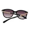 نظارة شمسية مصممة العلامة التجارية Cat Eye Women Luxury Plastic Sun Glasses الكلاسيكية الرجعية في الهواء الطلق Gafas