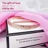I braccialetti firmati adorano i braccialetti da tennis di lusso da donna in acciaio inossidabile in oro rosa coppia gioielli di moda con diamanti pieni regalo di San Valentino con custodia regalo