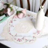 Tafelmatten Rose geborduurd tafelkleed kanten ronde bruiloftsfeest diner decor vintage Franse pastorale Europese stijl placemat
