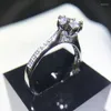 Anneaux de mariage Wyjzy Ring Zircon incrusté pour les femmes Classic Heart Lady39s Engagement Fashion Flear Shape Style Fine Jewelry4319857