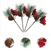 Fiori decorativi Gambi di bacche Holly Xmas Red Christmas Picks Simulato Albero Faux Pick Stick Decorazioni Ramoscello Fiore Stelo di pino Artificiale