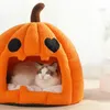 Cucce per gatti Mobili Cuccia per gatti invernale Cuccia per zucche di Halloween per gatti Cani Nido per animali domestici caldo con cuscino Cuccia per gattini Cuccia per cuccioli Accessori per gatti 221010