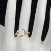 Nya glansiga guldringar Interlocking Letter Designer Ring Women Open Size Ring Anello Jewelry With Box