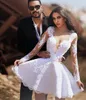 2022 Abiti da sposa corti A Line Lovely Vintage Sexy Scollo a V Buco della serratura Illusion Maniche lunghe Appliques in pizzo pieno Perline Abiti da sposa Plus Size vestido de noiva